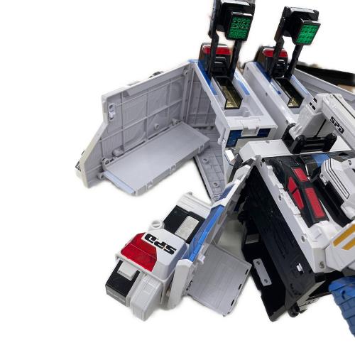 特捜戦隊デカレンジャー (トクソウセンタイデカレンジャー) 超巨大起動DX デカベースロボ