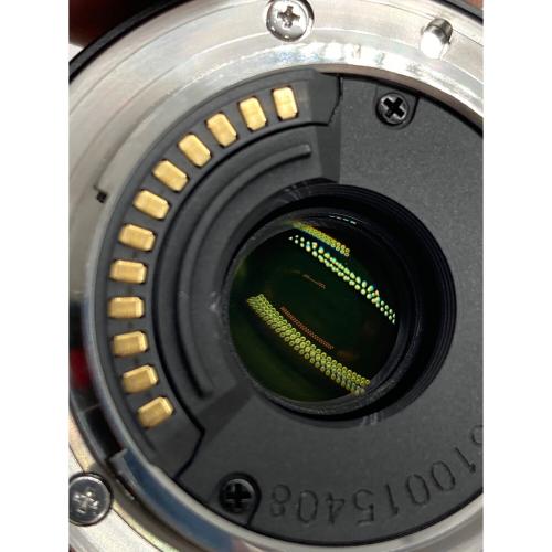 Nikon (ニコン) ミラーレス一眼カメラ 1V1