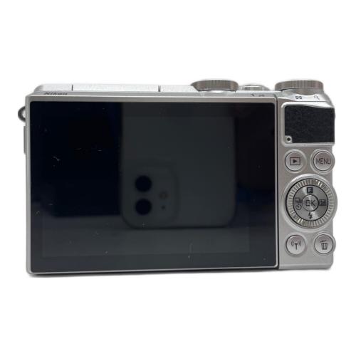 Nikon (ニコン) ミラーレス一眼カメラ 1J5