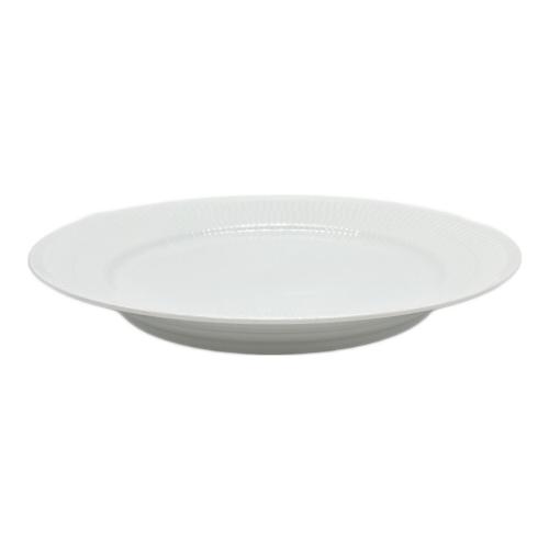 ROYAL COPENHAGEN (ロイヤル・コペンハーゲン) プレート 27cm ホワイトフルーテッド