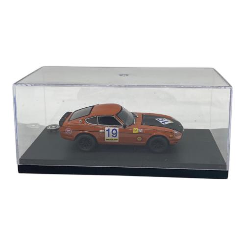 京商 (キョウショウ) 1/43 Fairlady Z 432 Racing #68 1970 Suzuka 300km Kitano with Engine(レッド) [03163B] ミニカー