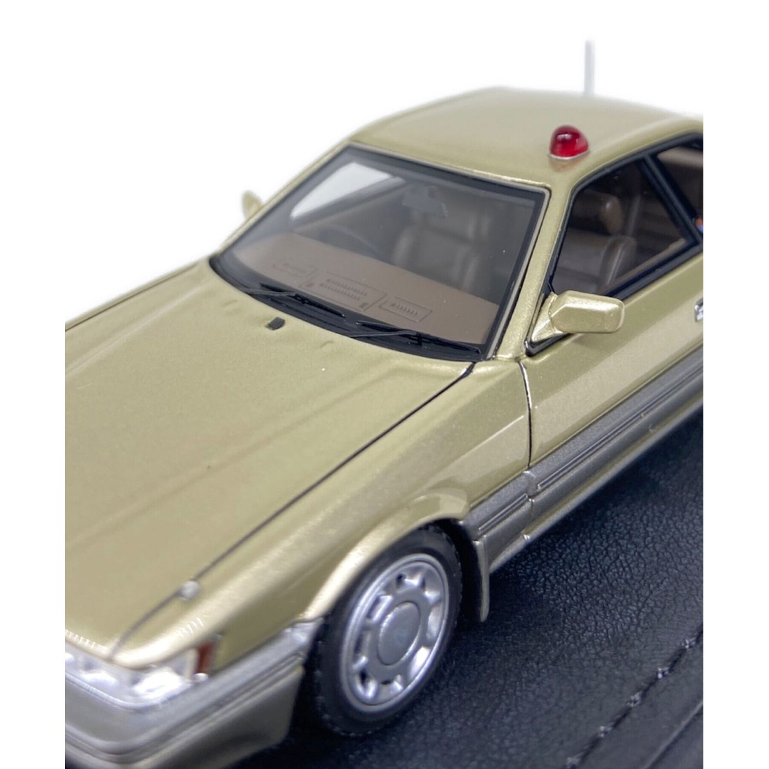 ignition model×TOMYTEC モデルカー 日産 レパード アルティマ(金 