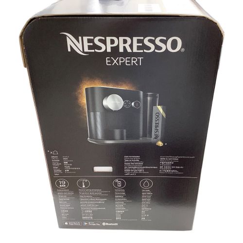 Nespresso (ネスプレッソ) コーヒーメーカー C80-BK-W