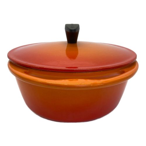 LE CREUSET (ルクルーゼ) ココットロンド センセーション