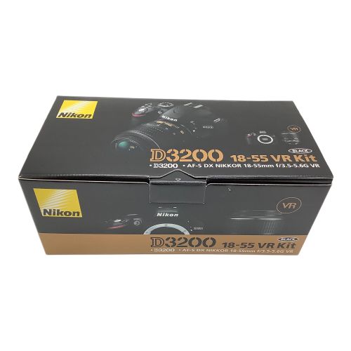 Nikon (ニコン) デジタル一眼レフカメラ ダブルズームキット D3200 2416万画素 専用電池 SDカード対応 2182235