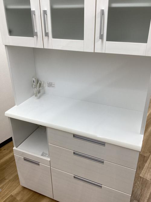 ニトリ レンジボード ホワイト 1 3枚扉