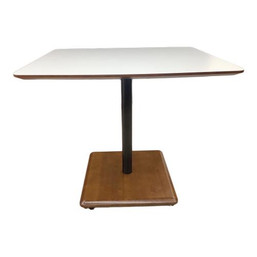 カリモク60+ (カリモクロクマル) カフェテーブル ホワイト×ブラウン