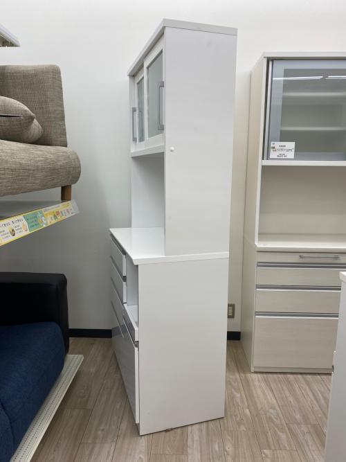 ニトリ レンジボード ホワイト 2枚扉 リガーレ