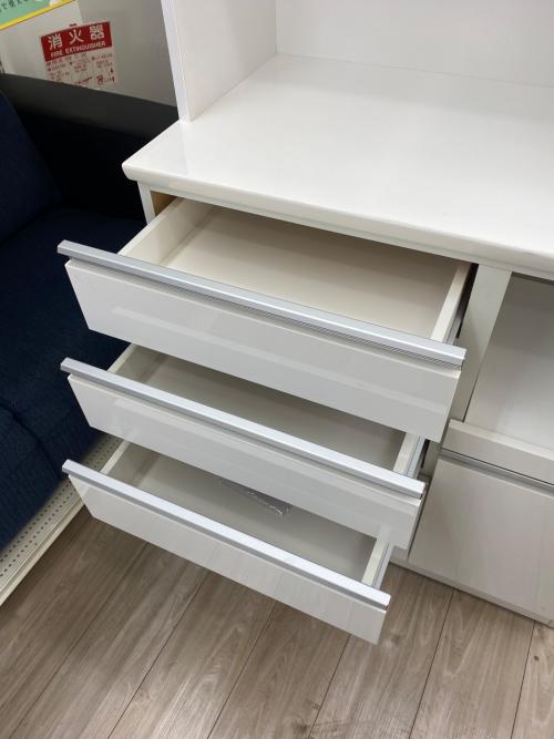 ニトリ レンジボード ホワイト 2枚扉 リガーレ