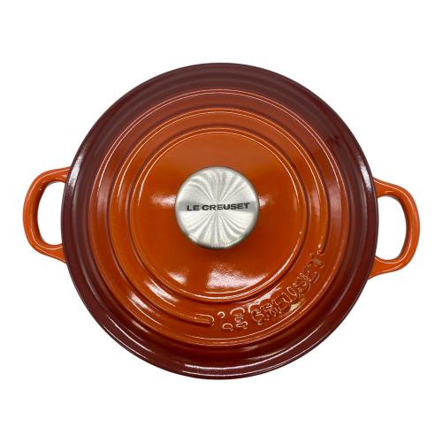 LE CREUSET (ルクルーゼ) ココットロンド レッド