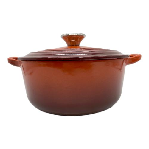 LE CREUSET (ルクルーゼ) ココットロンド レッド