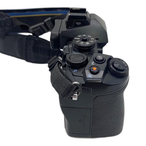 OLYMPUS デジタル一眼レフカメラ ※動作未確認