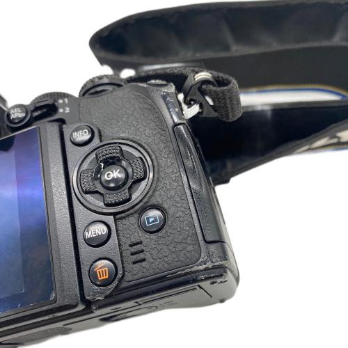 OLYMPUS デジタル一眼レフカメラ ※動作未確認