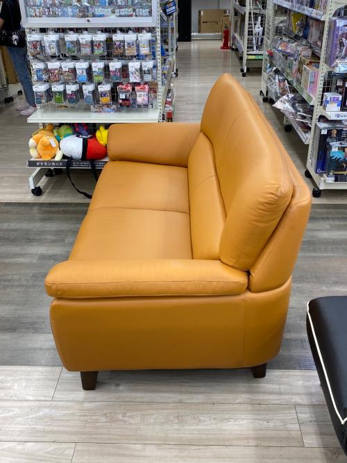 3人掛けソファー オレンジ 合皮