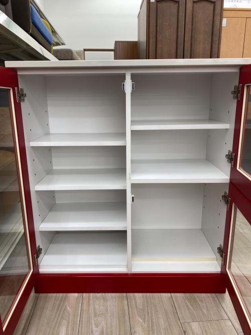 食器棚 レッド
