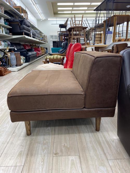 アームレス2人掛けソファー ブラウン