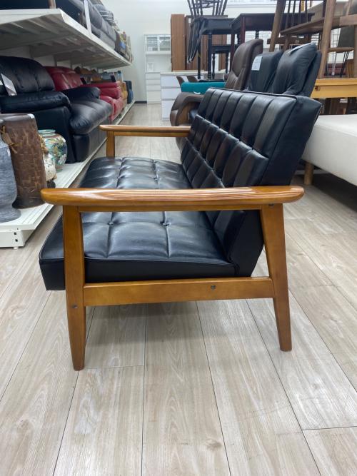 カリモク60 (カリモクロクマル) 2人掛けソファー ブラック×ブラウン Kチェア 11