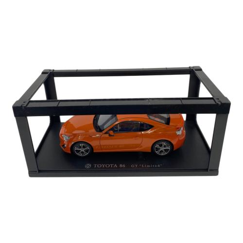 AUTOart (オートアート) TOYOTA 86 GT Limited 1/18 ダイキャストカー