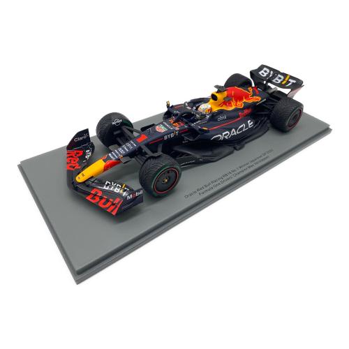 モデルカー oracle redbull racing RB18 GP2022