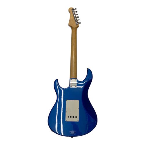 YAMAHA (ヤマハ) PACIFICA 012 エレキギター