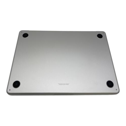 Apple (アップル) MacBook A3113 13.6