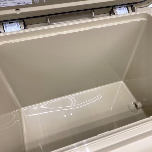 SHIMANO (シマノ) クーラーボックス NX-440W 40L ベージュ ヴァシランド