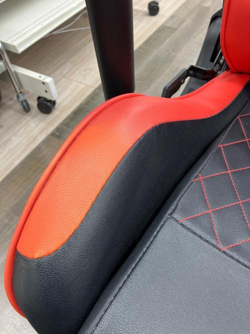 Thermaltake (サーマルテイク) ゲーミングチェア 7 ブラック×レッド TteSPORTS