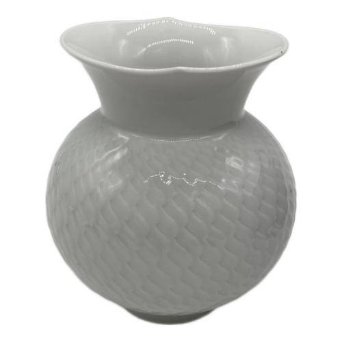 Meissen (マイセン) 花瓶 波の戯れ ホワイト
