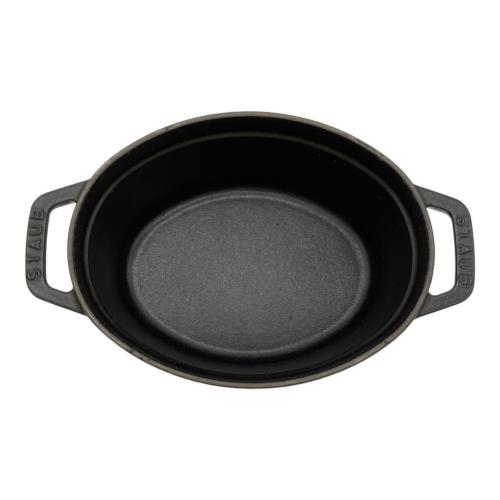 Staub (ストウブ) ピコ・ココット・オーバル 17cm ブラック