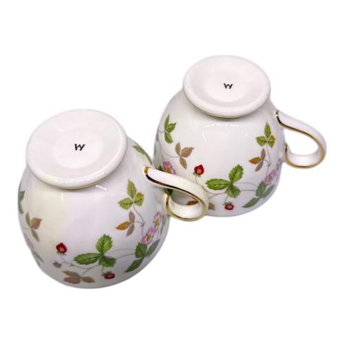 Wedgwood (ウェッジウッド) カップ&ソーサー(ピオニー) ▲ ワイルドストロベリー