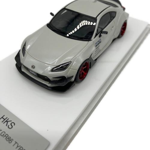 EIDOLON (アイドロン) HKS Driving Performer GR86 Type-R Pearl White Limited 150pcs モデルカー EM732