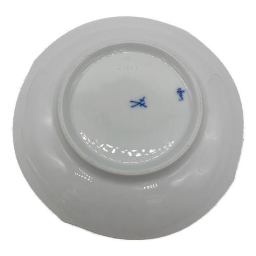 Meissen (マイセン) カップ&ソーサー 波の戯れホワイト