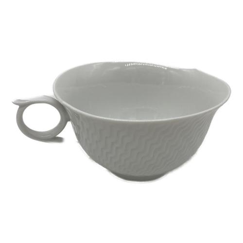 Meissen (マイセン) カップ&ソーサー 波の戯れホワイト