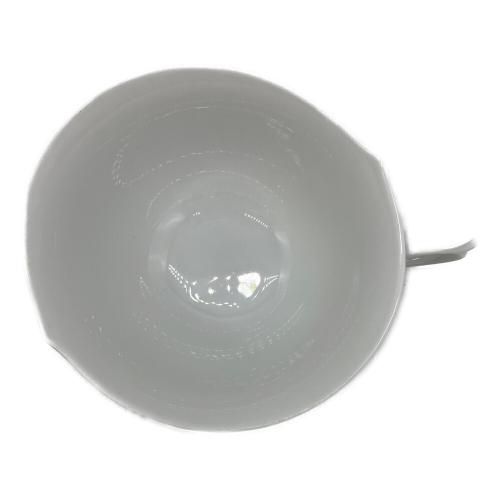 Meissen (マイセン) カップ&ソーサー 波の戯れホワイト