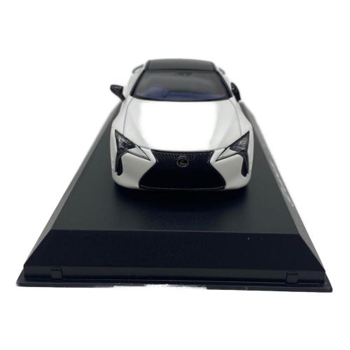 京商 (キョウショウ) 1/43 レクサス LC500 "EDGE"(HAKUGIN) ミニカー