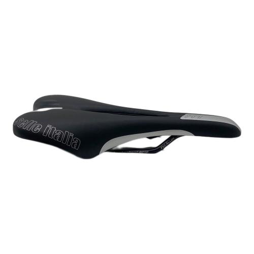 selleitalia (セライタリア) サドル