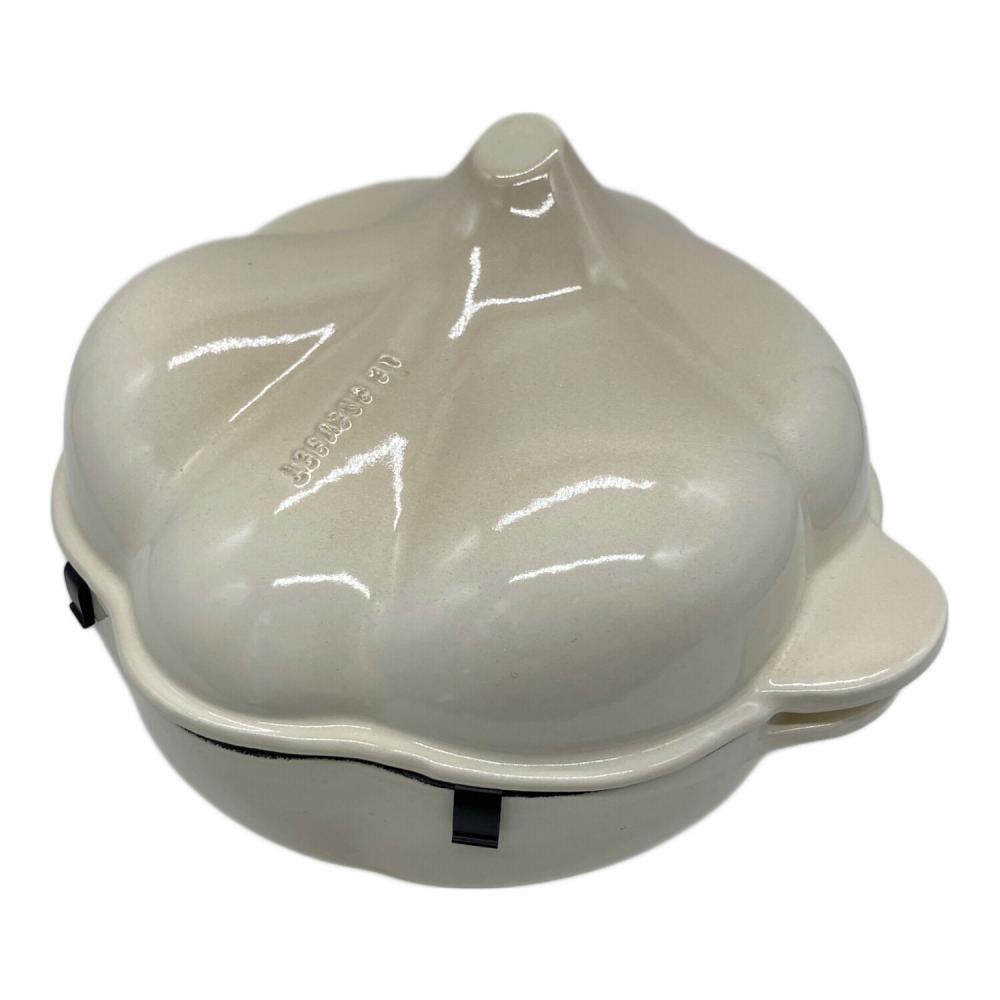 【６】☆激レア☆ル・クルーゼ　ココットガーリック LE CREUSET (ルクルーゼ) ガーリックココット ホワイト｜トレファクONLINE