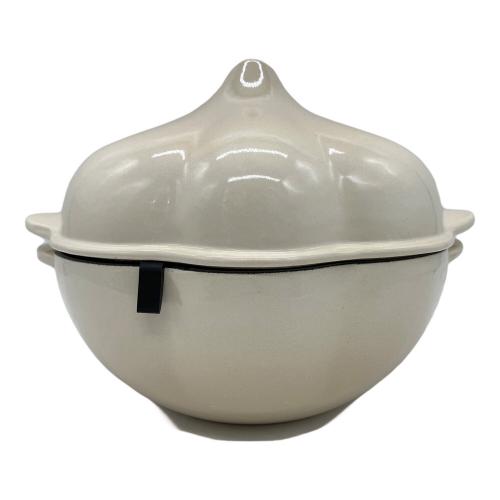 LE CREUSET (ルクルーゼ) ガーリックココット ホワイト