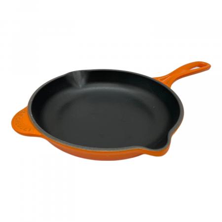 LE CREUSET (ルクルーゼ) スキレット オレンジ｜トレファクONLINE