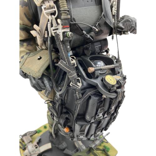 HOTTOYS (ホットトイズ) ミリタリーフィギュア U.S.Navy HALO UDT Jumper @