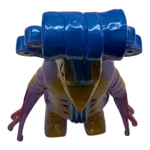 ウルトラ怪獣シリーズ (ウルトラカイジュウシリーズ) バイオリン超獣ギーゴン ソフビフィギュア 1972円谷プロ マーミット 怪獣天国