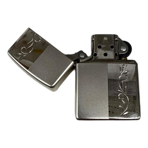 ZIPPO (ジッポ) オイルライター 2006年製 ギフトセット フリント・オイル付き(消耗有)