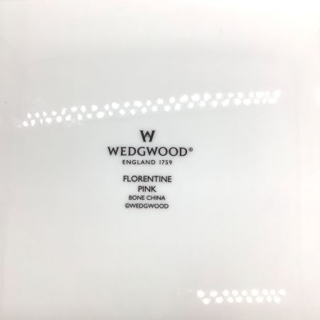 Wedgwood (ウェッジウッド) スクエアプレート フロレンティーン・ピンク