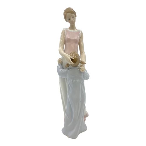 LLADRO (リヤドロ) 大好きなママ 6771