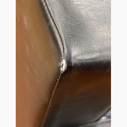 カリモク60 (カリモクロクマル) ロビーチェア 3シーター スタンダードブラック