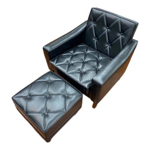 カリモク60 (カリモクロクマル) ロビーチェア 1シーター