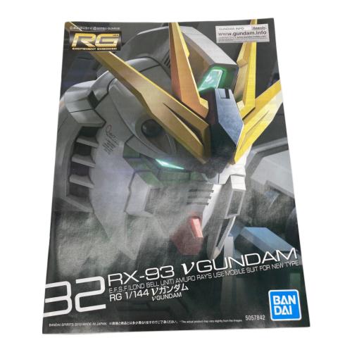 BANDAI (バンダイ) ガンプラ RX-93 νガンダム