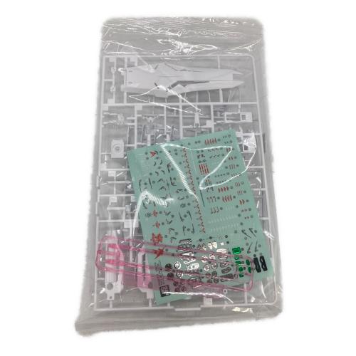 BANDAI (バンダイ) ガンプラ RX-93 νガンダム