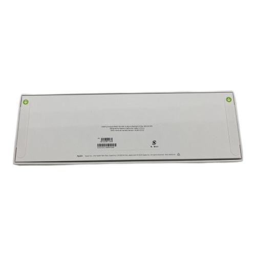 Apple Watch SE(第2世代) GPSモデル ケースサイズ:40㎜  MXEF3J/A