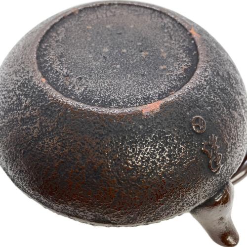 南部鉄器 (ナンブテッキ) 鉄瓶